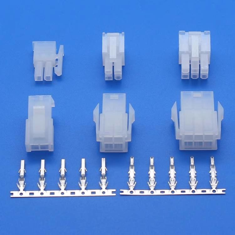 4.2mm χωρίζοντας κατά διαστήματα συνδετήρας Molex JST συνδετήρων λουριών 5557 και 5559 καλωδίων